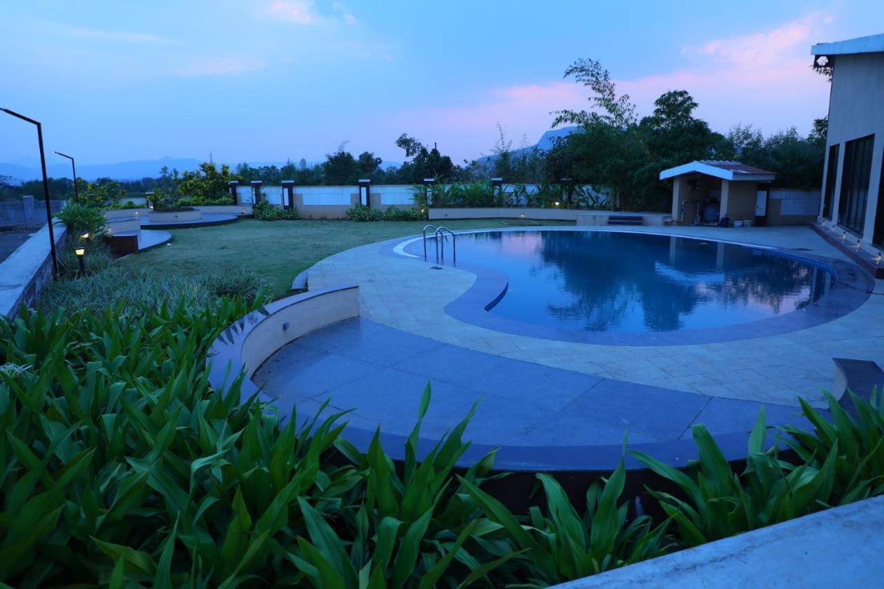 Akshaya Villa Lonavala Luaran gambar