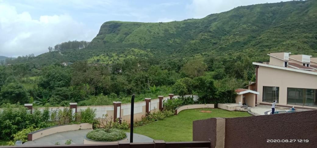 Akshaya Villa Lonavala Luaran gambar