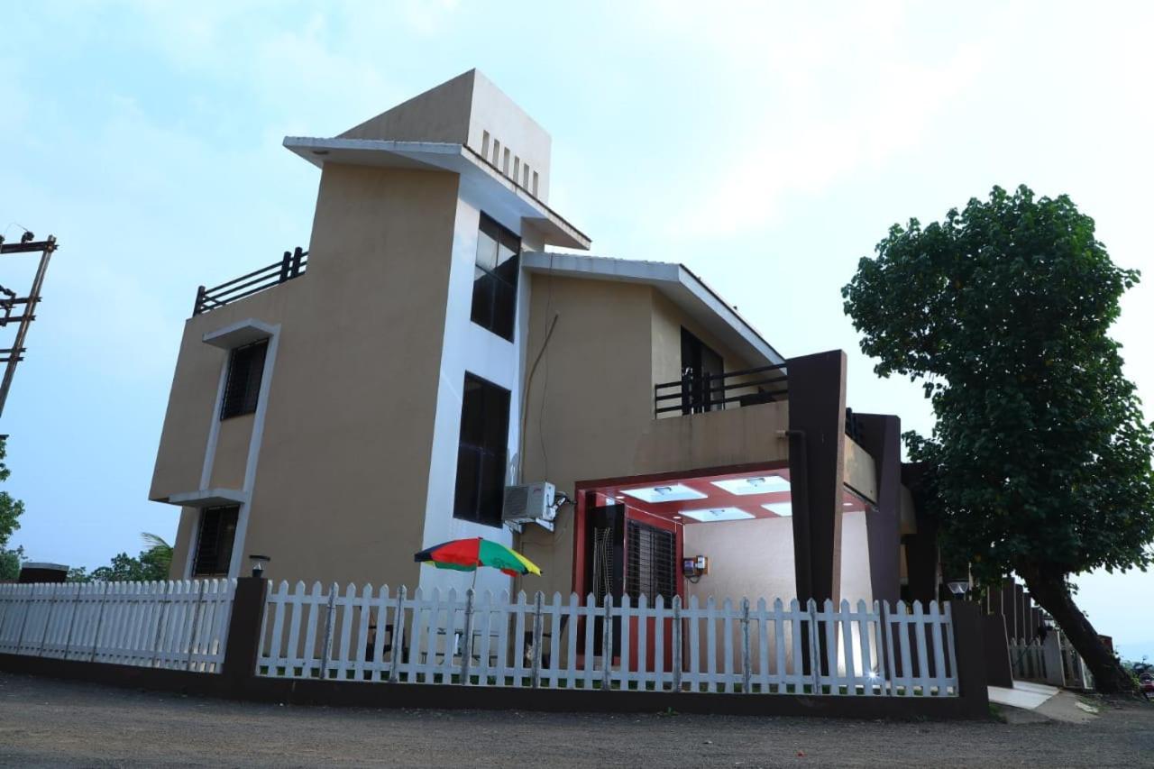 Akshaya Villa Lonavala Luaran gambar