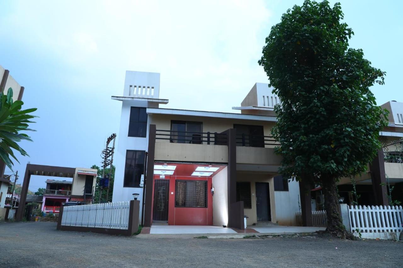 Akshaya Villa Lonavala Luaran gambar